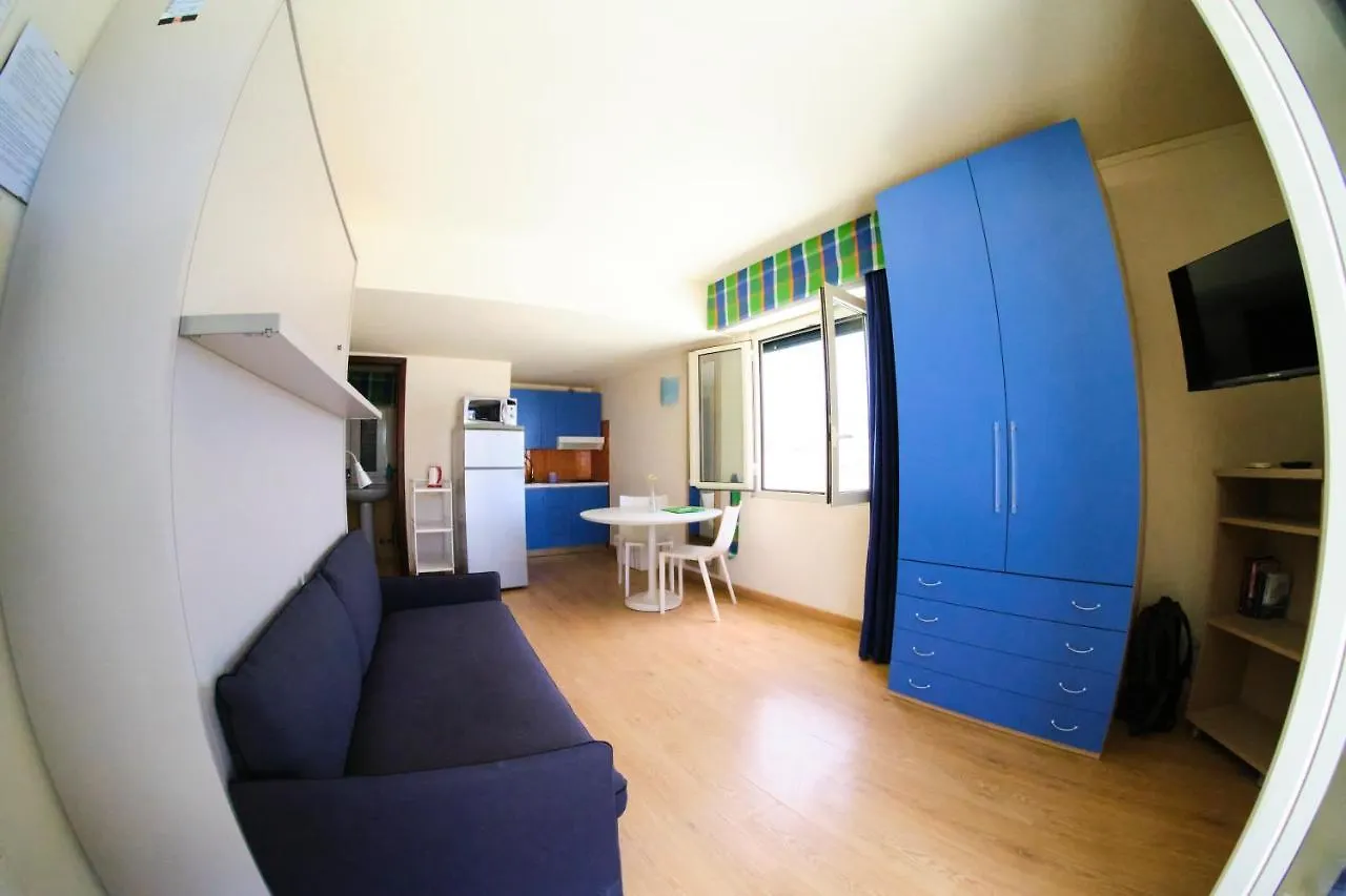 Apartahotel Villa Nettuno Residence Giardini-Naxos