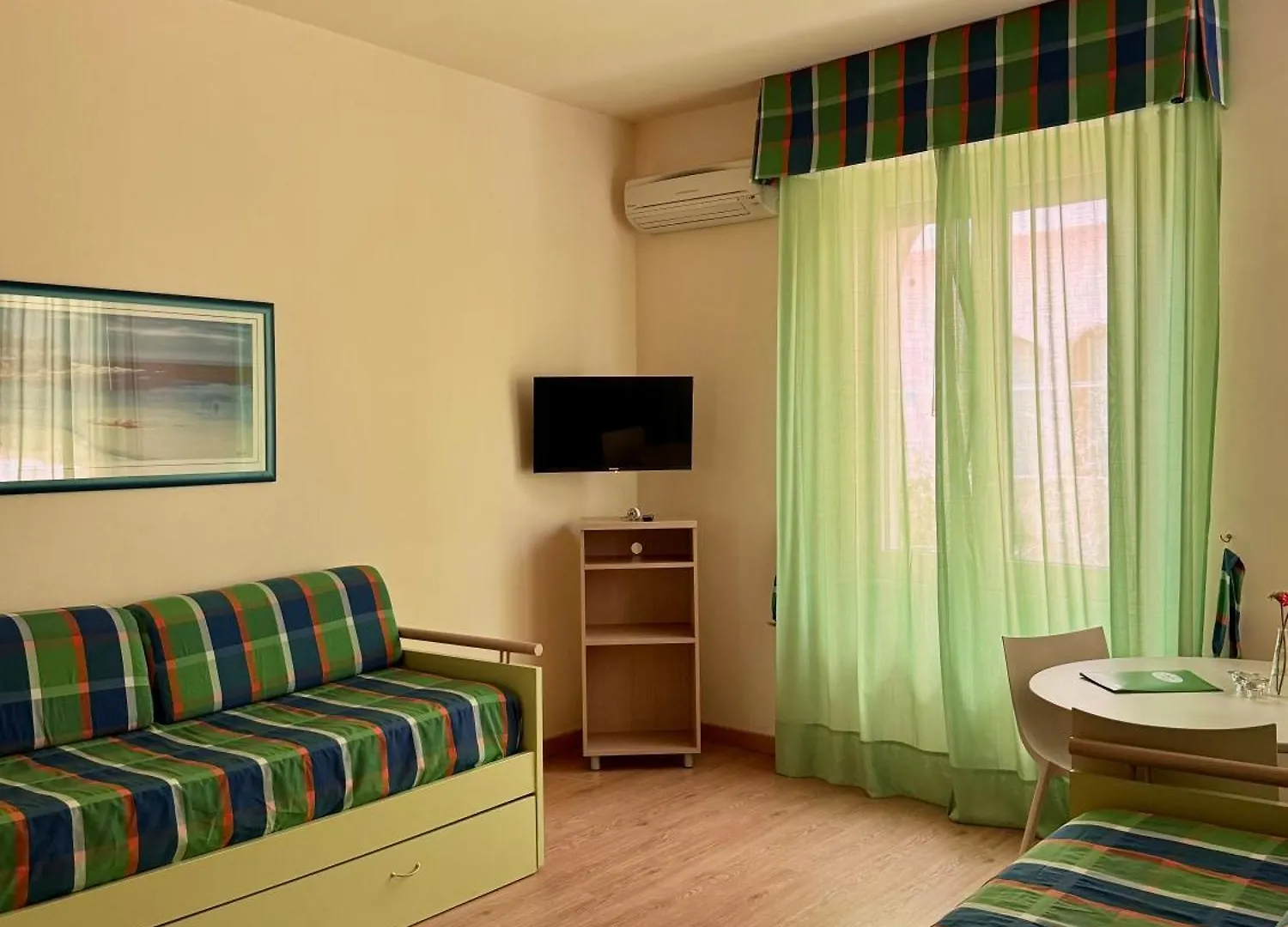 Villa Nettuno Residence Giardini-Naxos 0*,  Italia